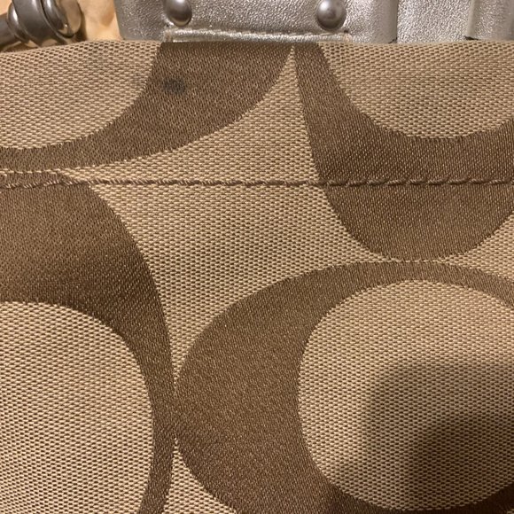 Canvas Silver Coach Bag - Picture 7 of 8